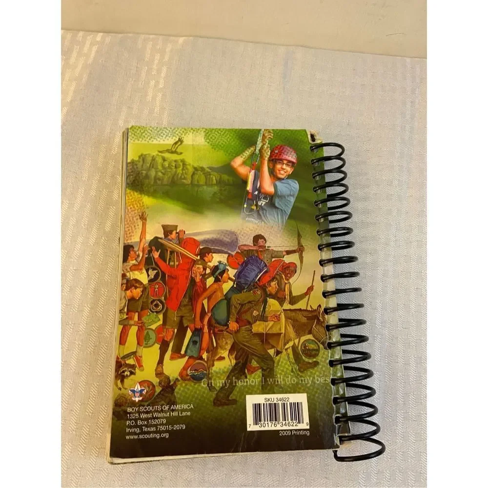 Boy Scout handbook 2009 Paperback used‎